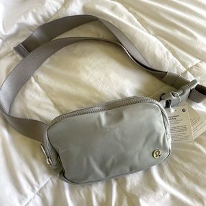 Lululemon Silver Drop Everywhere Belt Bag